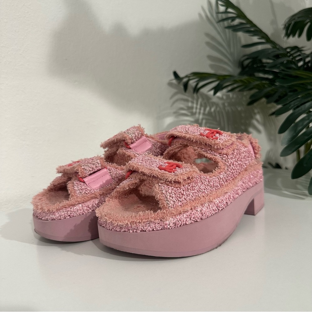 Chanel 2023 Light Pink Terry Cloth Platform Dad Sandals size 36